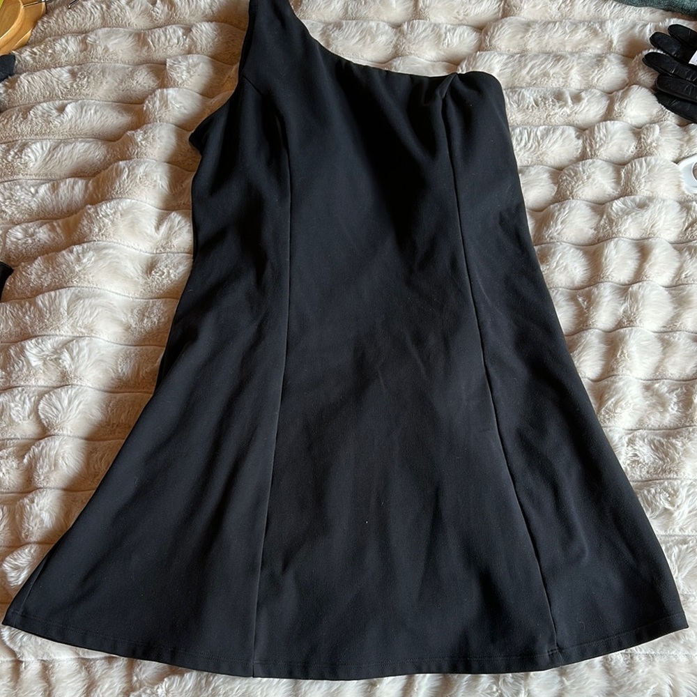 HALARA Black One Shoulder A-Line Cocktail Dress